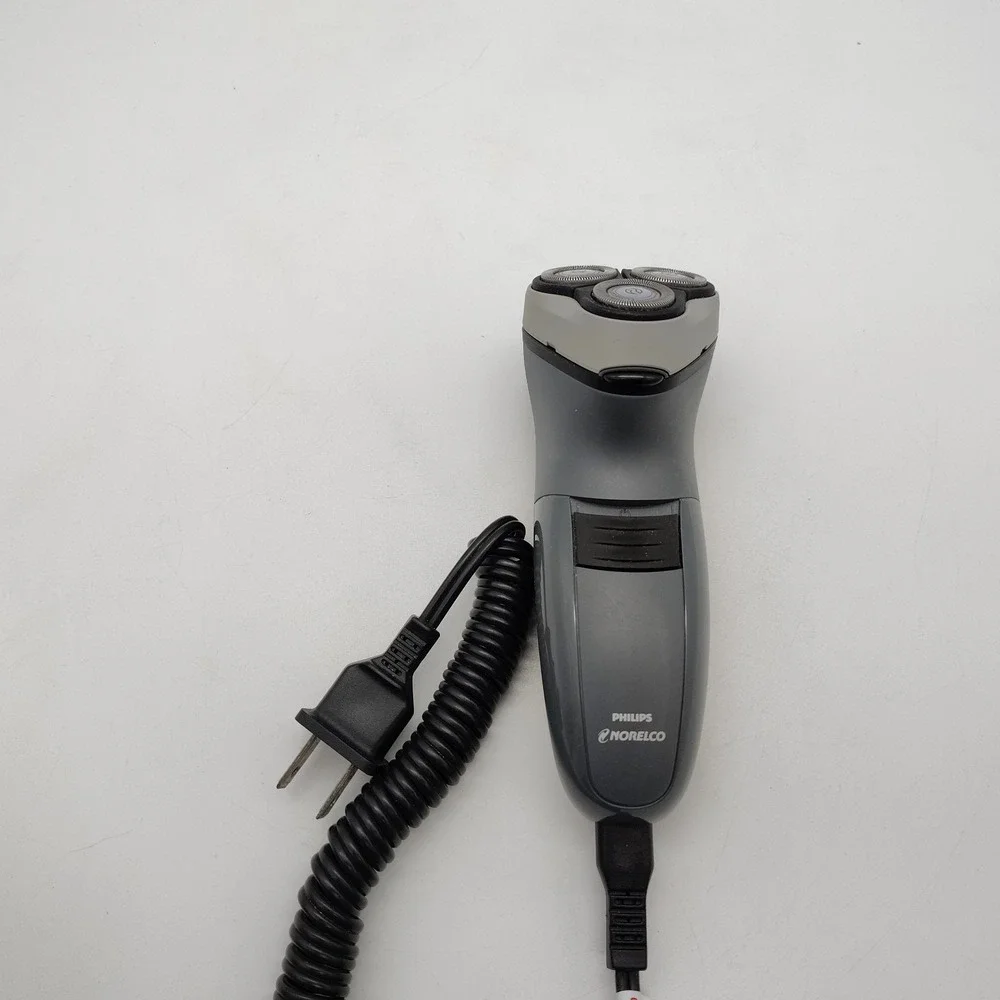 Philips Norelco 1100 Men's Rotary Shaver 6900LC Gray/Black